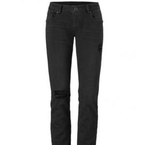 CAbi slim boyfriend black jean